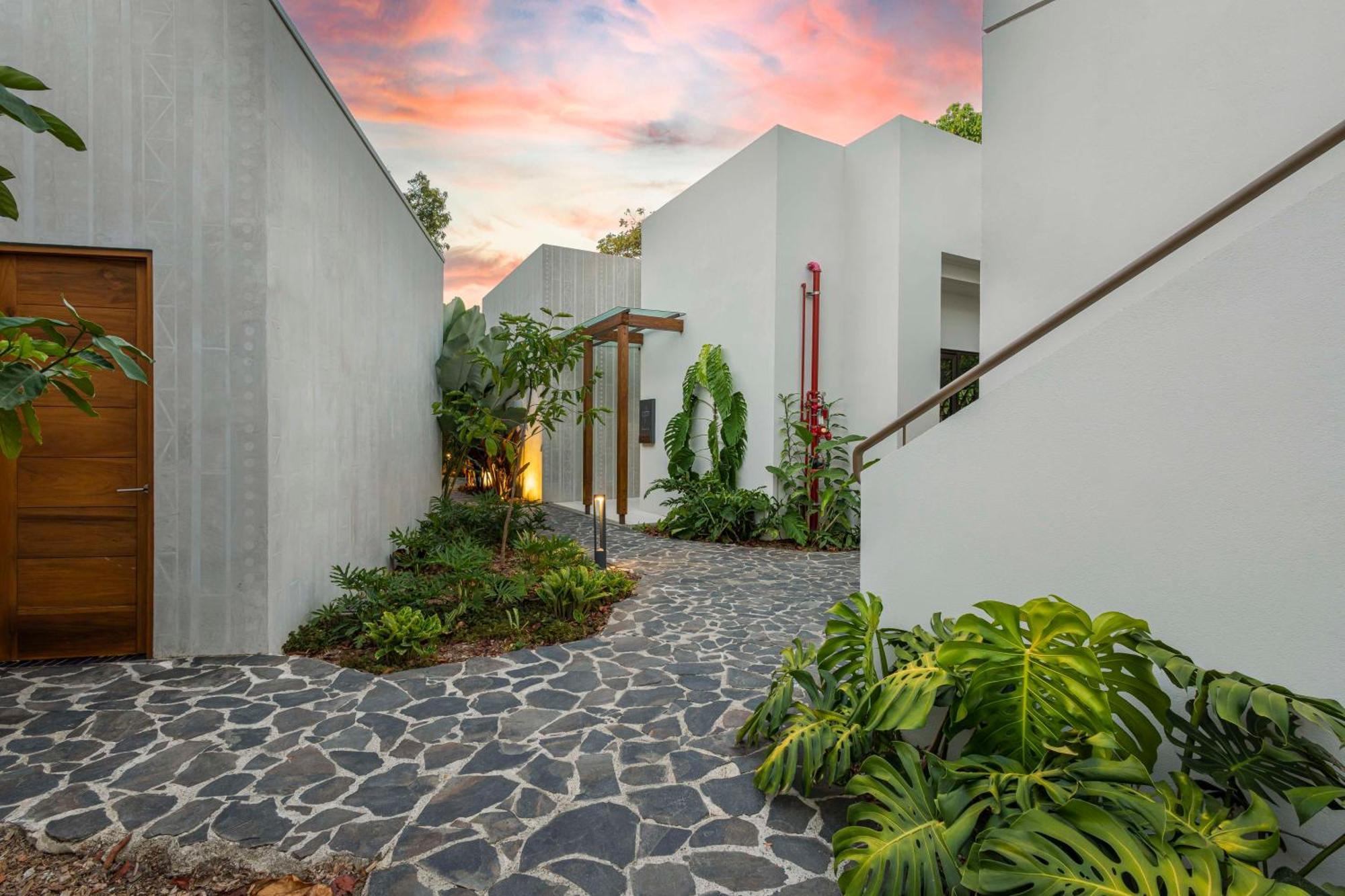 فندق Botanika Osa Peninsula, Curio Collection By Hilton Puerto Jiménez المظهر الخارجي الصورة